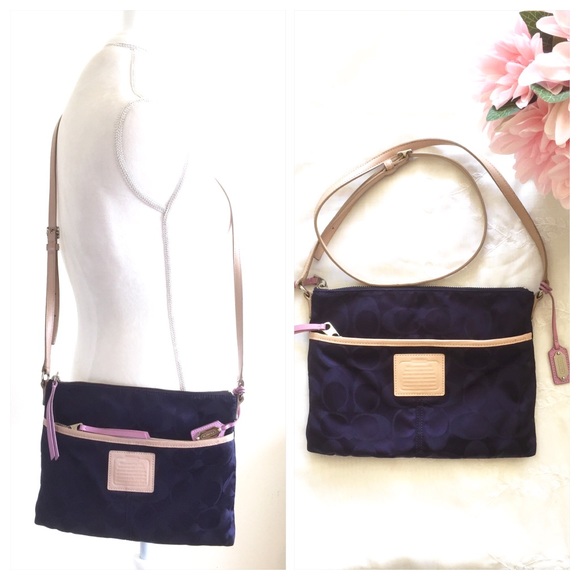 🚨SOLD🚨Authentic Coach Legacy Crossbody Purse - Picture 5 of 6